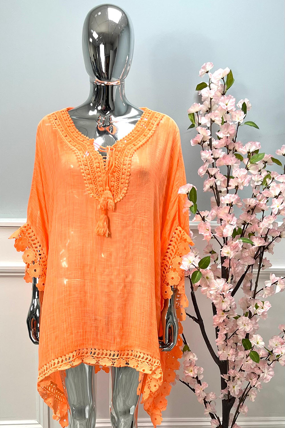 V-Neck, Tassel & Floral Embroidery Detailed, Oversized Kaftan
