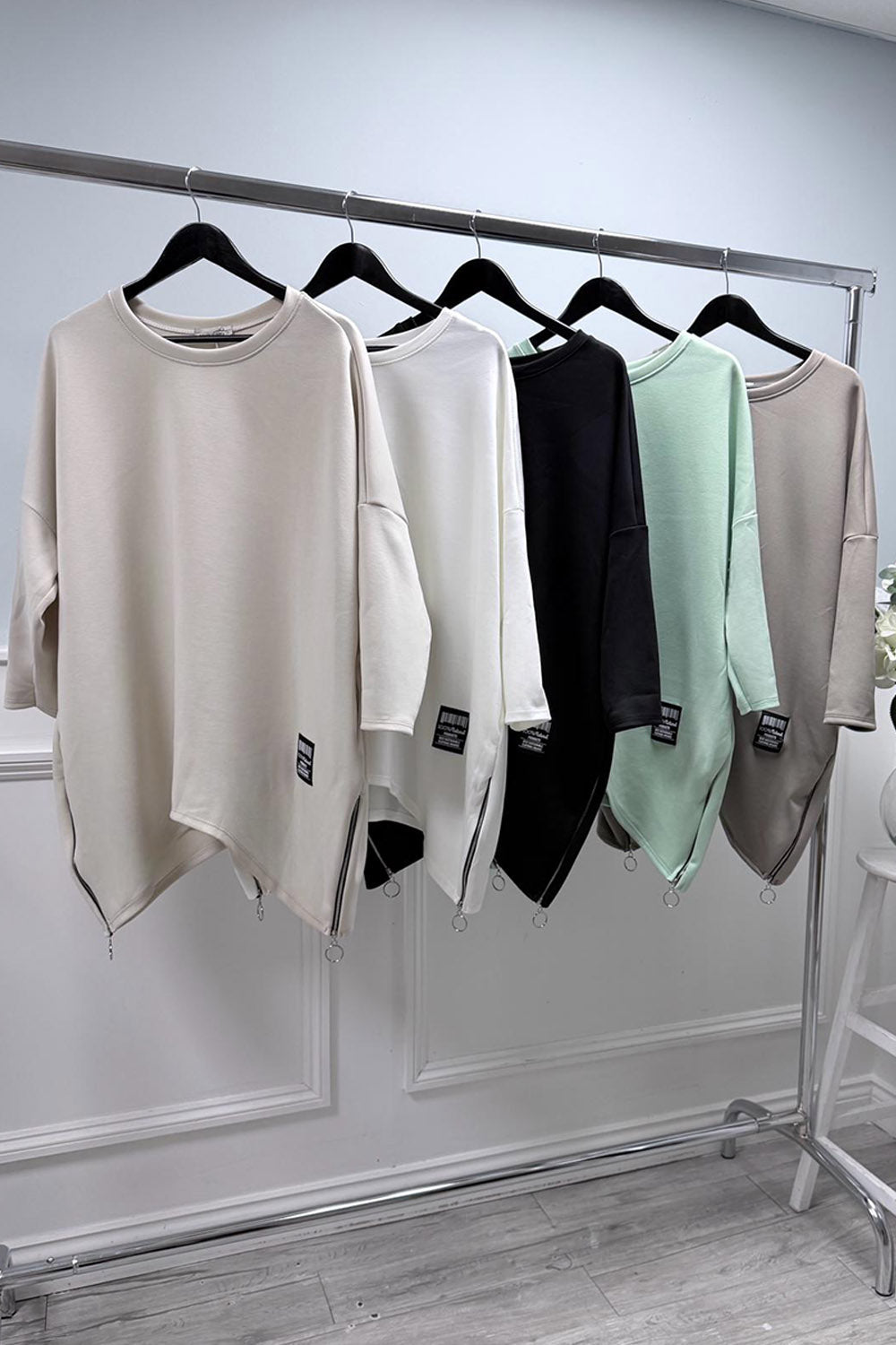 Round Neck, Zip Detailed Hem, Two Pocket Oversized Jumper