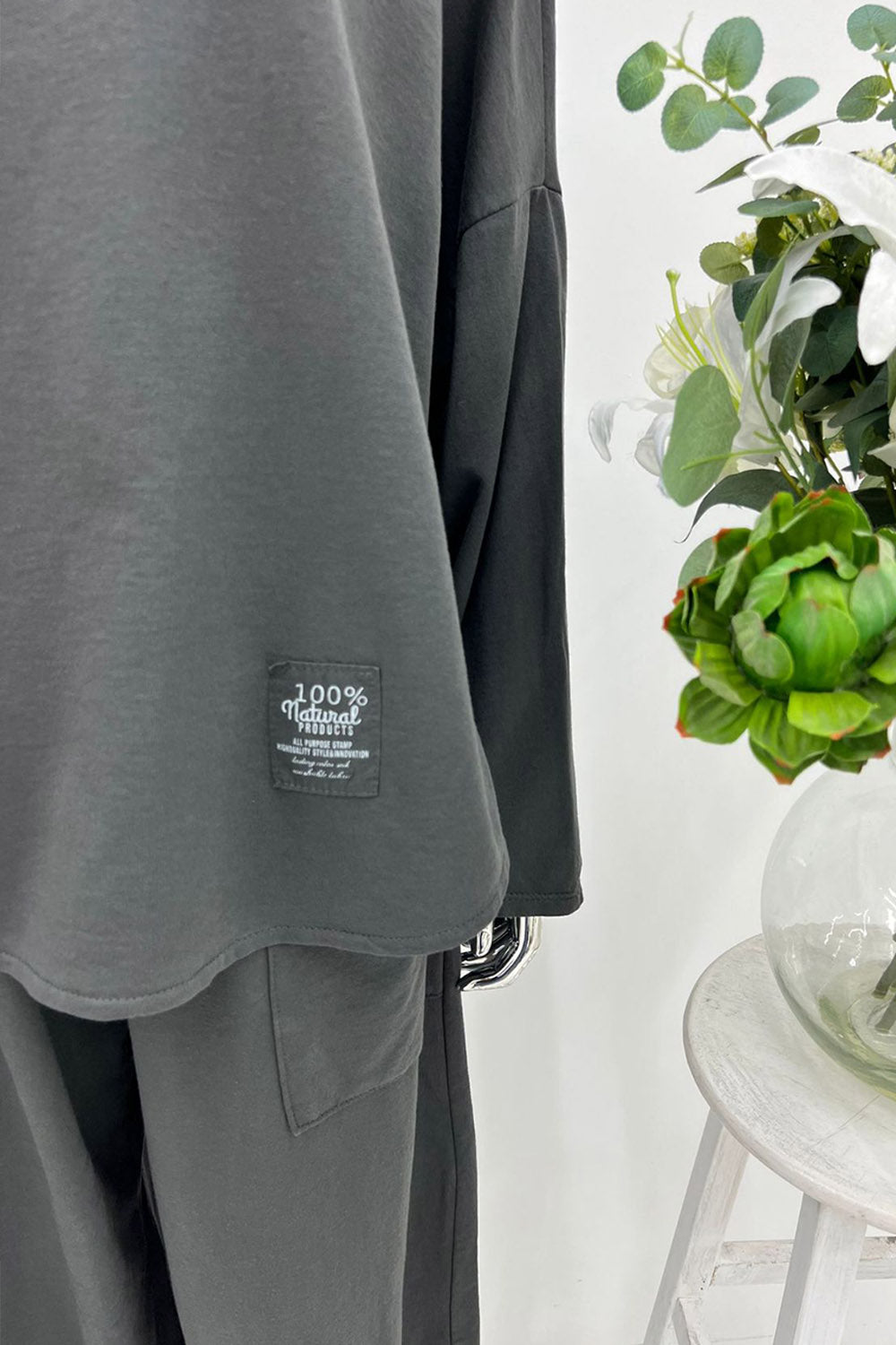 Round Neck , relaxed-fit long sleeve loungewear suit