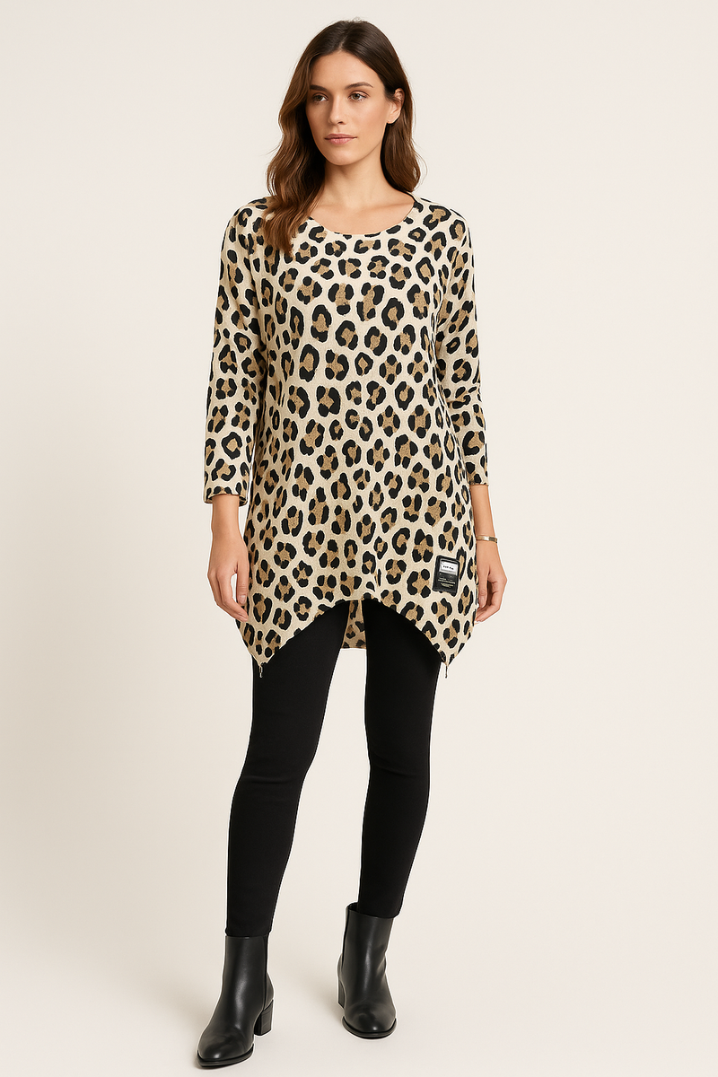 Flowy asymmetric tunic with a bold leopard print and zip-detailed hem