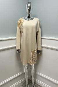 Round Neck, Sequin Detailed, Two Pocket Oversized Top.