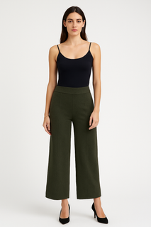 Elasticated Waist, Two Pocket Wide Leg Knitted Trouser