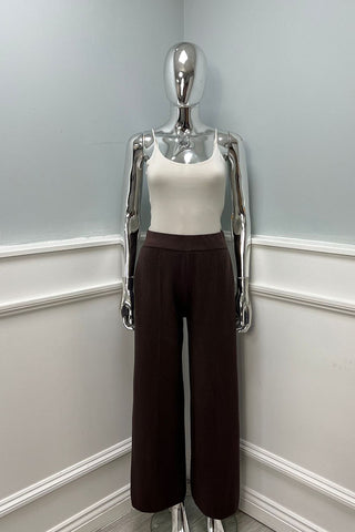 Elasticated Waist, Two Pocket Wide Leg Knitted Trouser