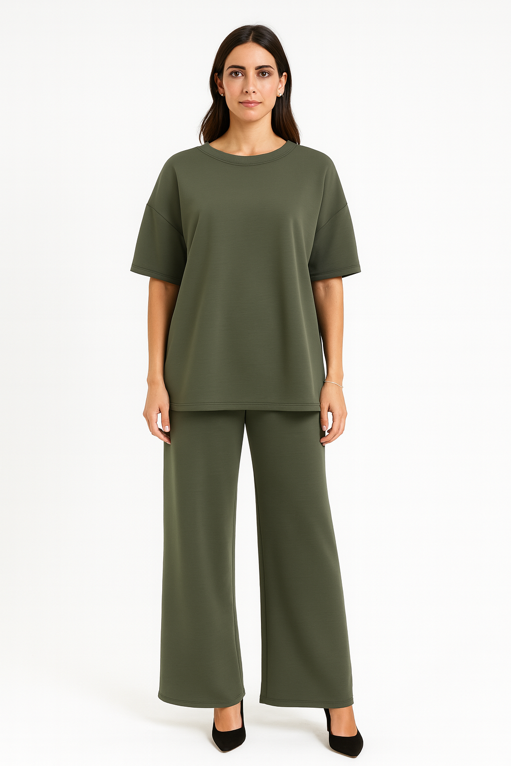 Relaxed-Fit Co-ord Set – Minimalist comfort meets modern style