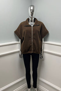 Short-sleeve zip-up jacket