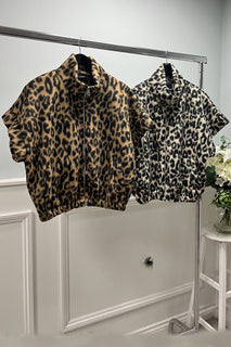 Leopard Print Short-sleeve zip-up jacket