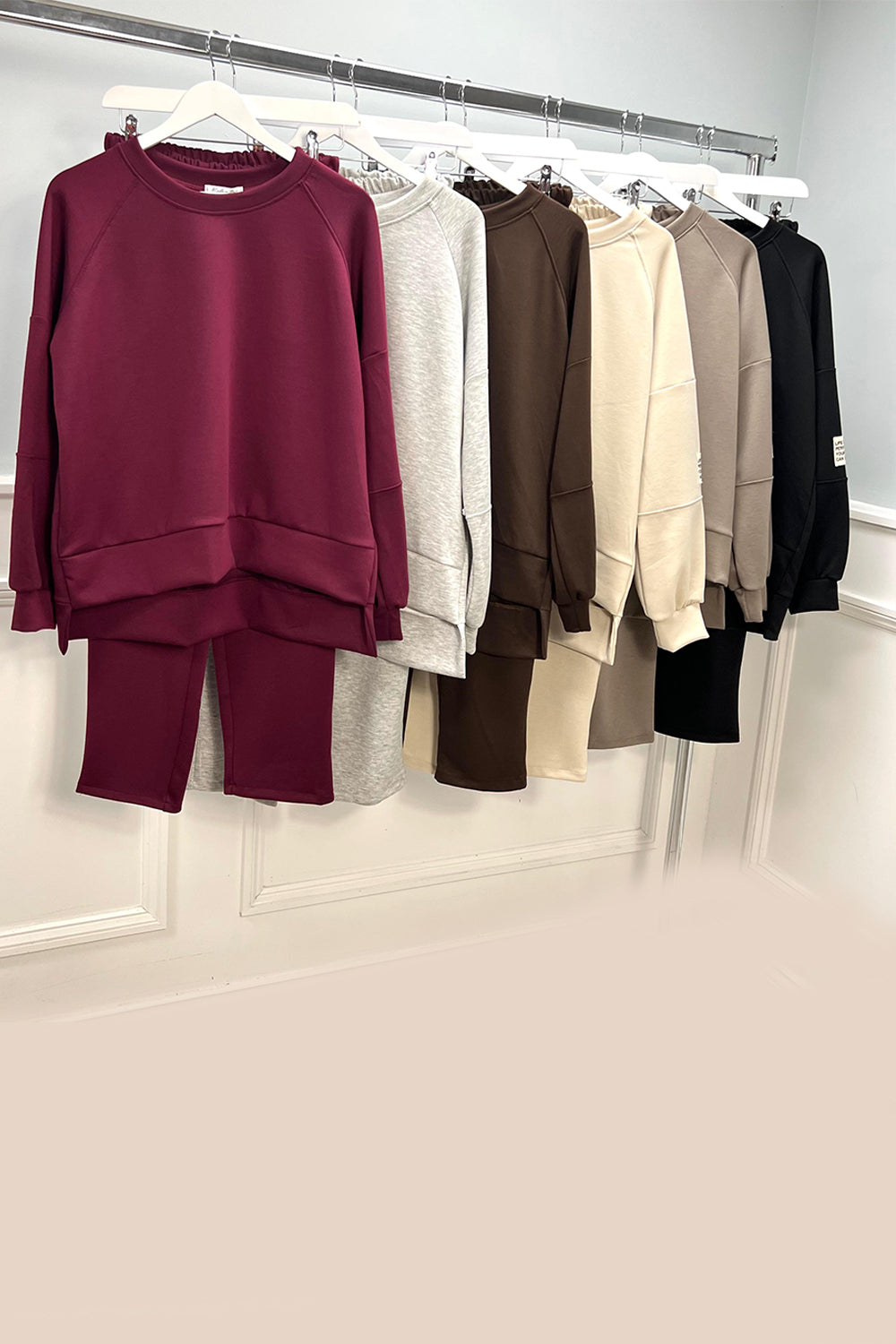 Minimalist crewneck sweatshirt Lounge Set.