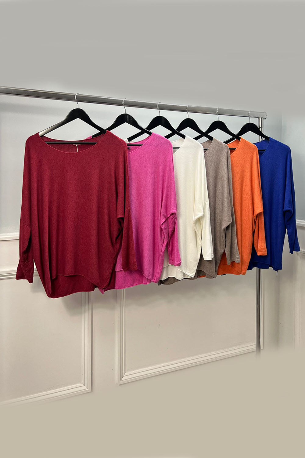 Super Soft, Round Neck, Viscose & Nylon Contrast, Light Knitted Jumper