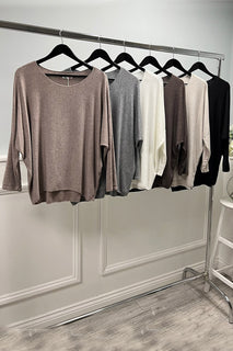 Round Neck, Viscose & Nylon Light Knitted Top