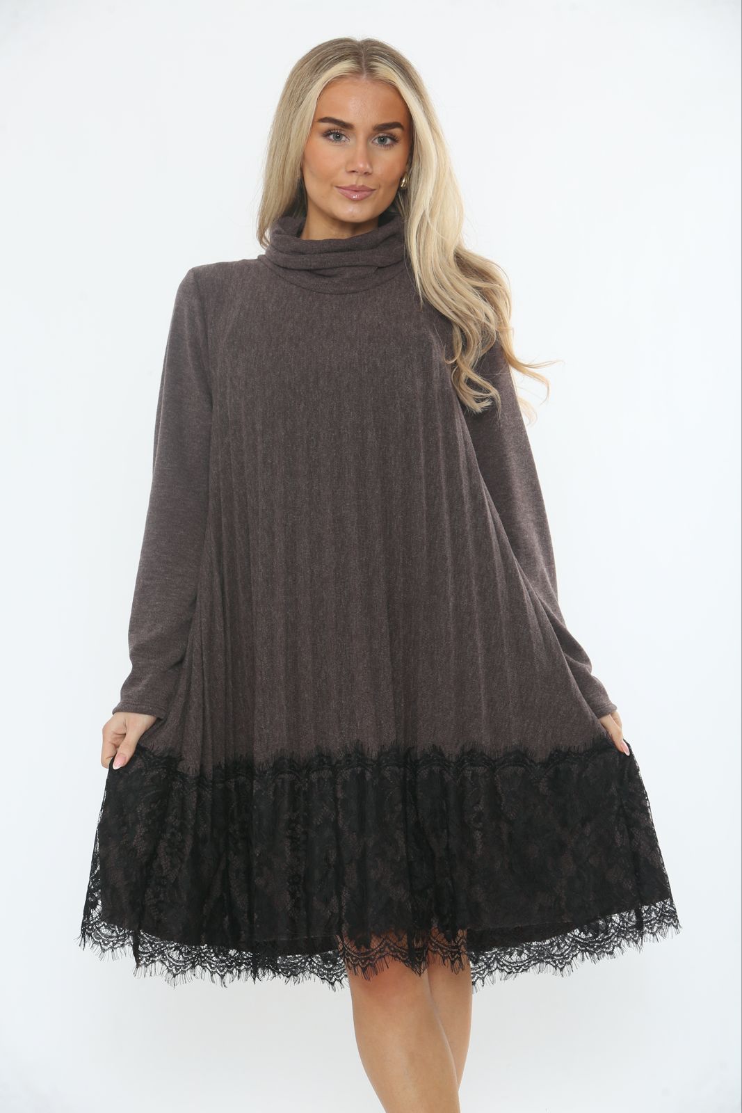 Roll Neck ,Pleated Lace Hem Detailed Dress