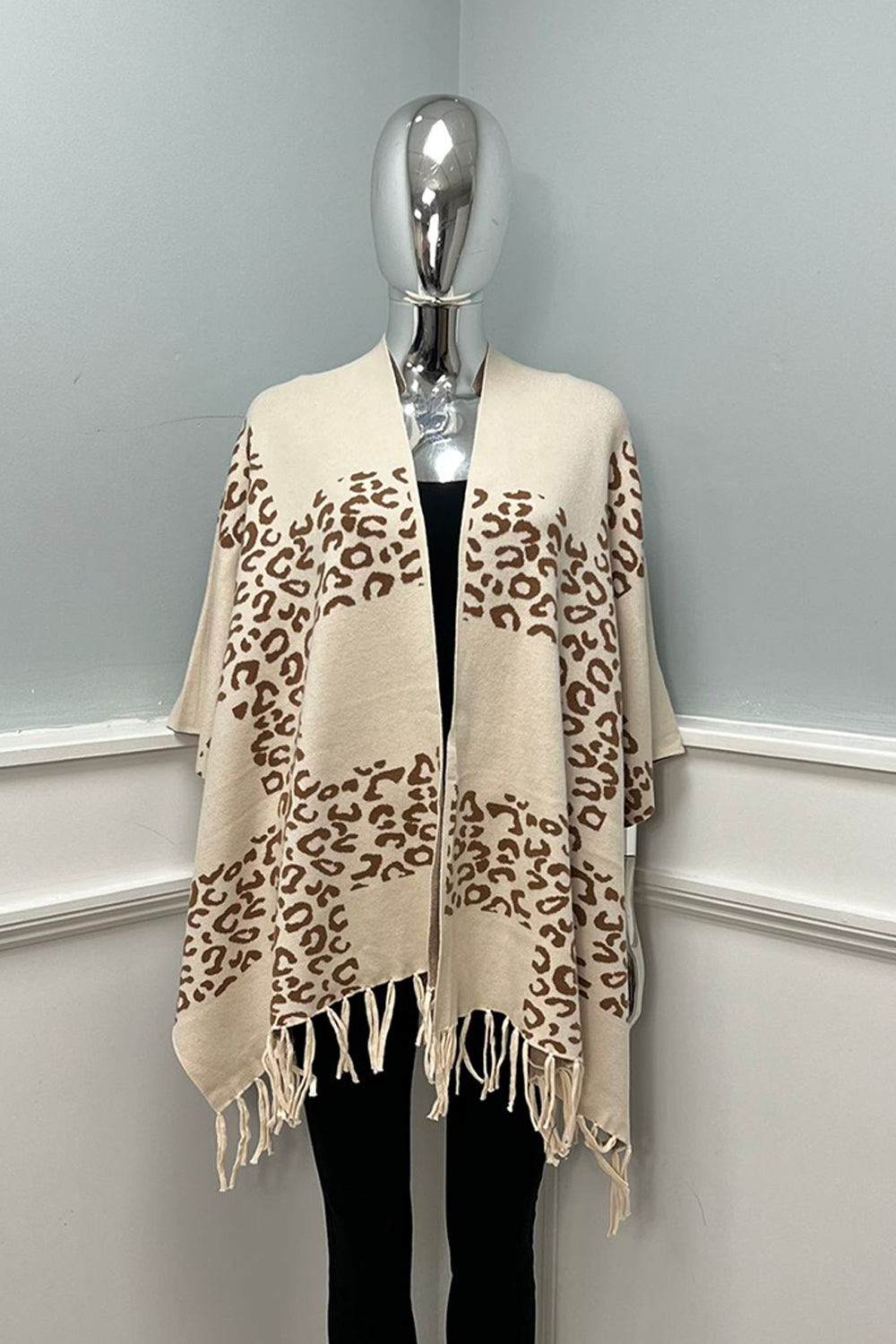 Tessel Hem & Button Detailed, Viscose, Nylon & Modal Knitted Poncho. One Size.