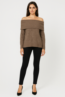 Off-shoulder knitted jumper