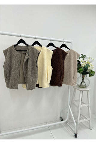 Knitted Front Open ,turtleneck ,Sleeveless Waistcoat