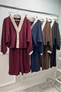 V Neck , cropped loungewear with gold-tone Button