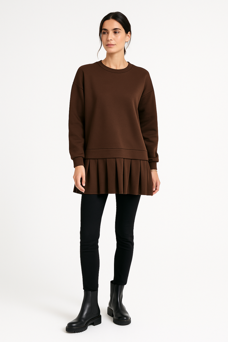 Round neck long sleeves oversized silhouette jumper