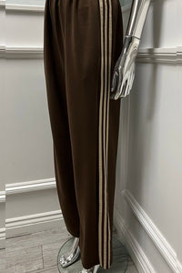 Elasticated waist , relaxed fit Wide leg&nbsp; trouser with contrasting Stripe details