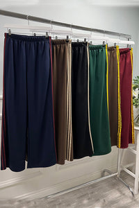 Elasticated waist , relaxed fit Wide leg&nbsp; trouser with contrasting Stripe details