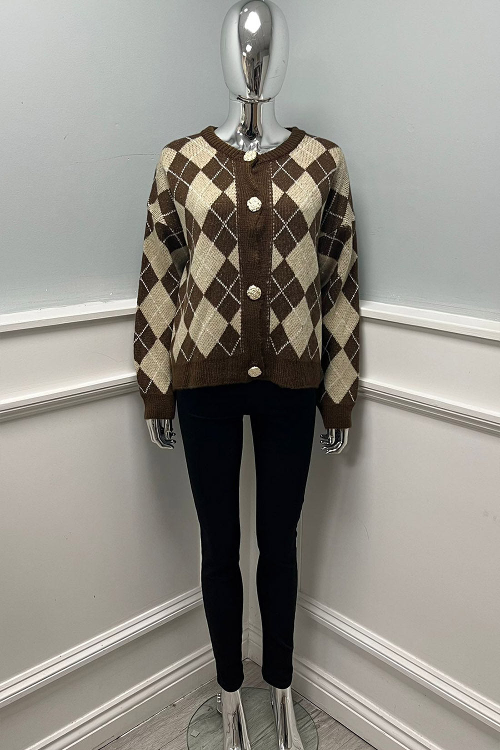 Relaxed fit , classic argyle knitted cardigan