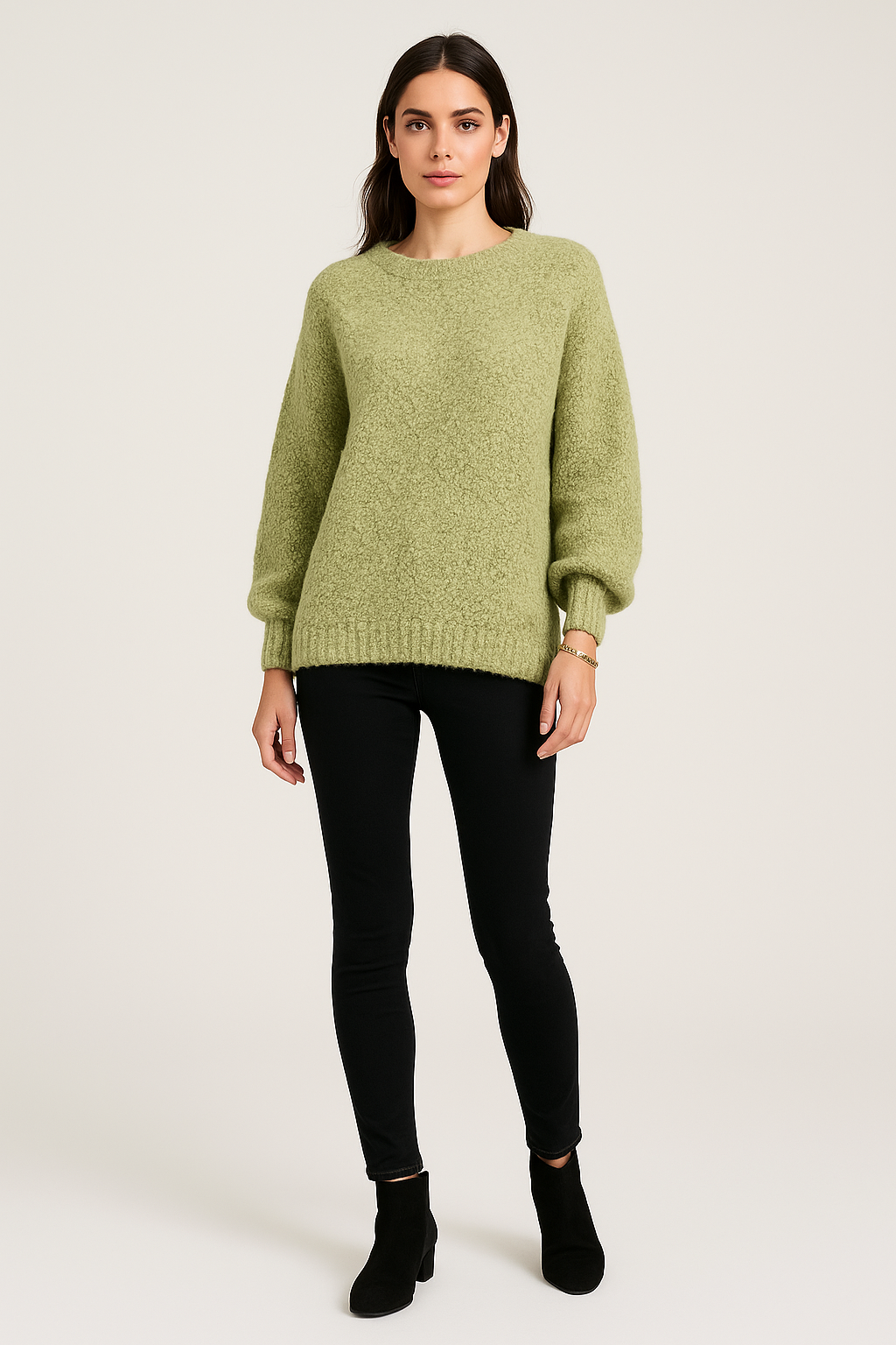 Round Neck, 4% Baby Alpaca, Lana Wool, Viscose & Acrylic Knitted, Balloon Sleeve Jumper