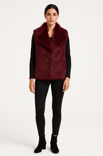 Sleeveless faux fur Jacket