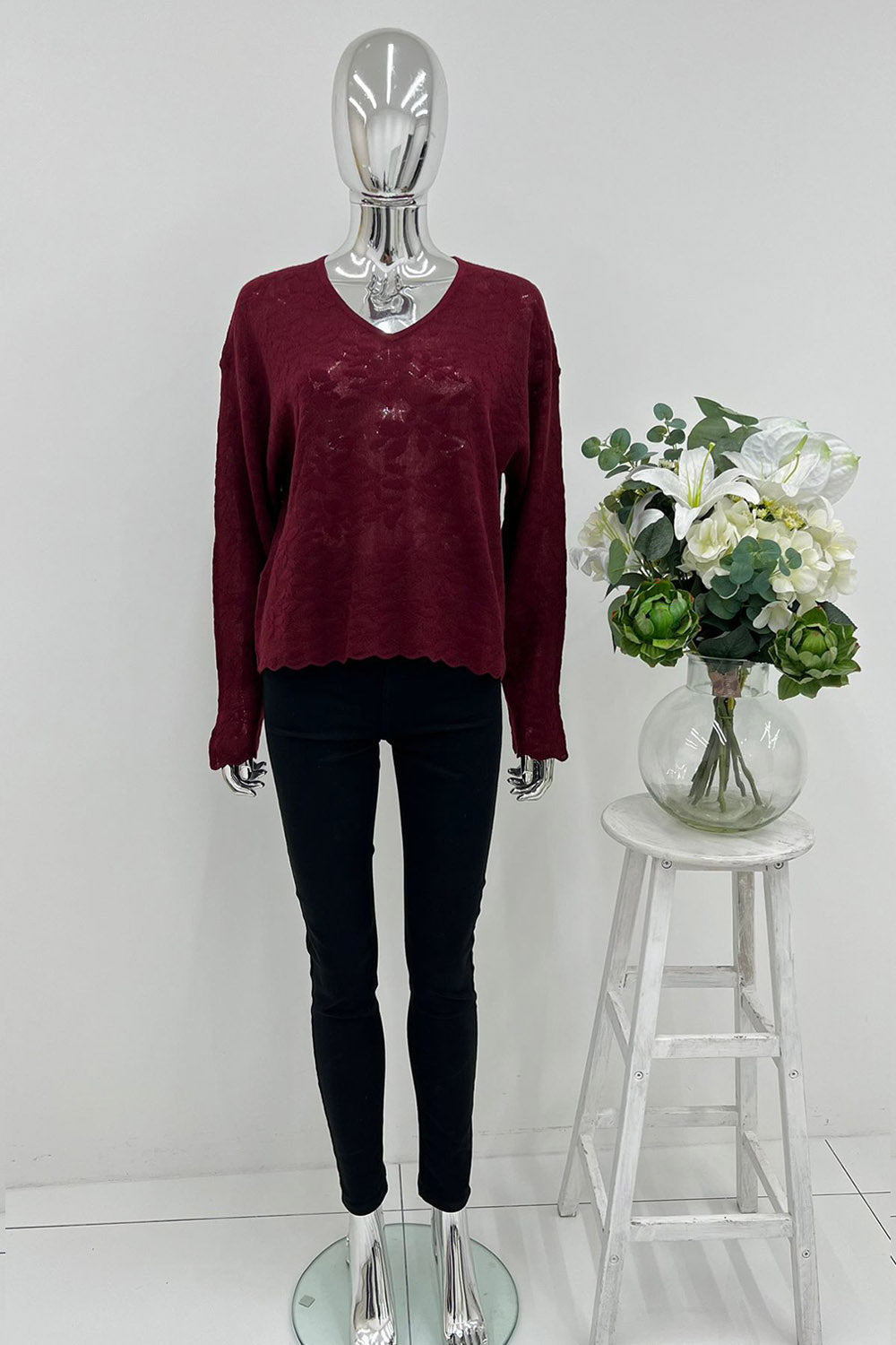 V-Neck, Floral Embossed Detailed, Lana Wool, Acrylic & Nylon Light Knitted Jumper