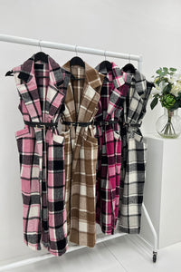 Sleeveless, longline plaid coat