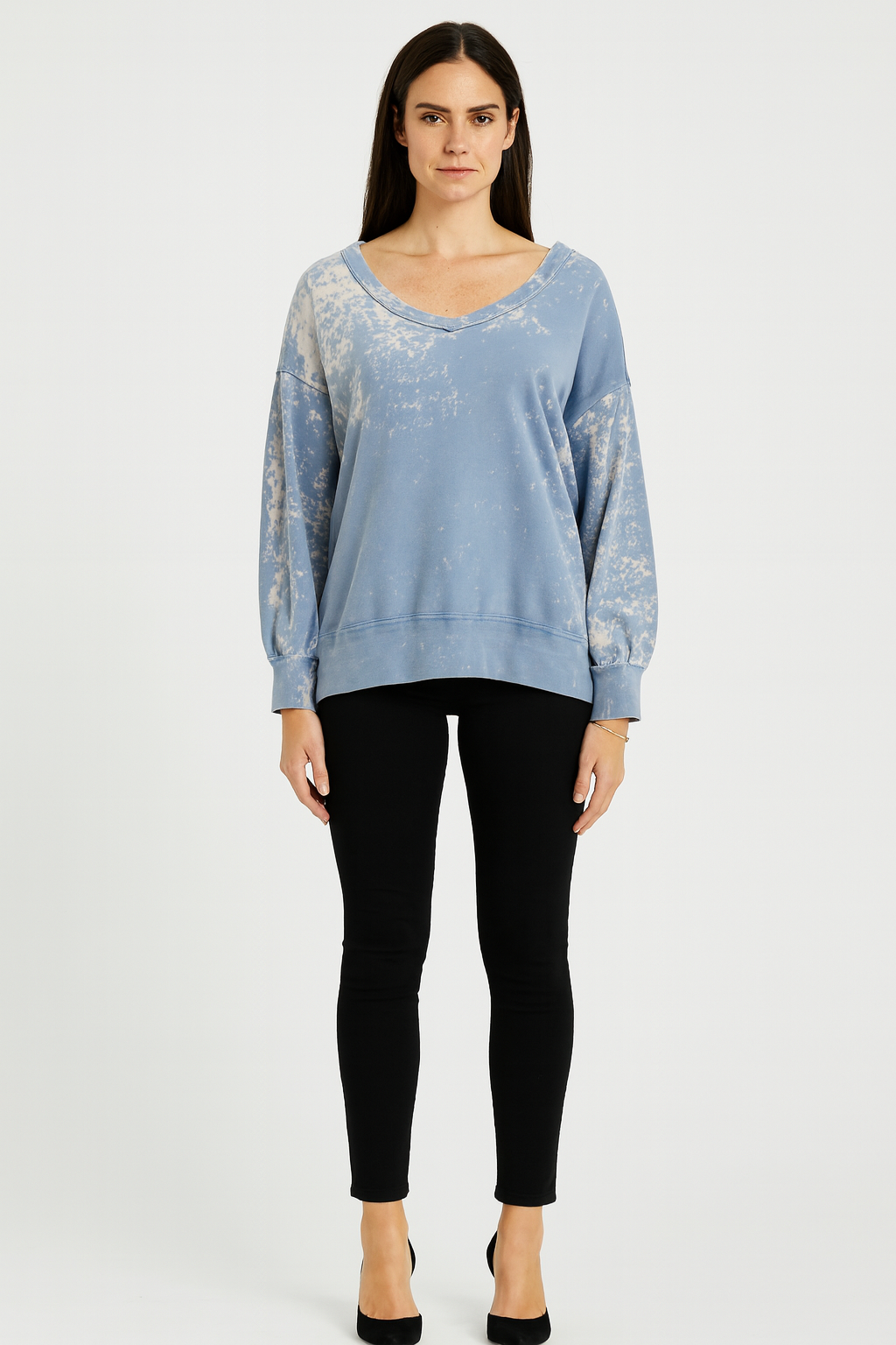 V-neck vintage-washed oversized jumpers