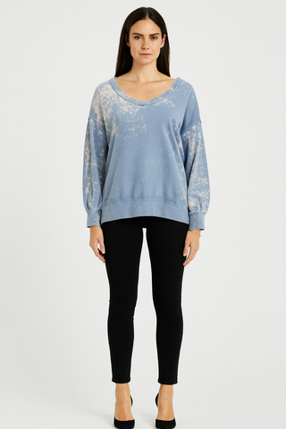 V-neck vintage-washed oversized jumpers