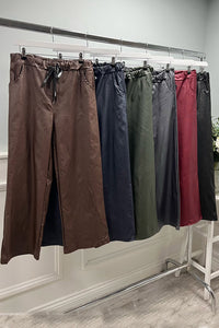 High-waist , relaxed-fit Wide Leg Trouser