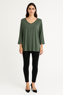 V-Neck, 100% Viscose, Oversized Top.