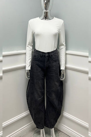 High-waisted, relaxed-fit, black washed denim jeans