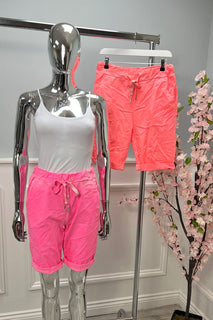 8130Neon
