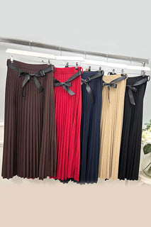 High-waist, pleated, maxi skirt with satin ribbon belt