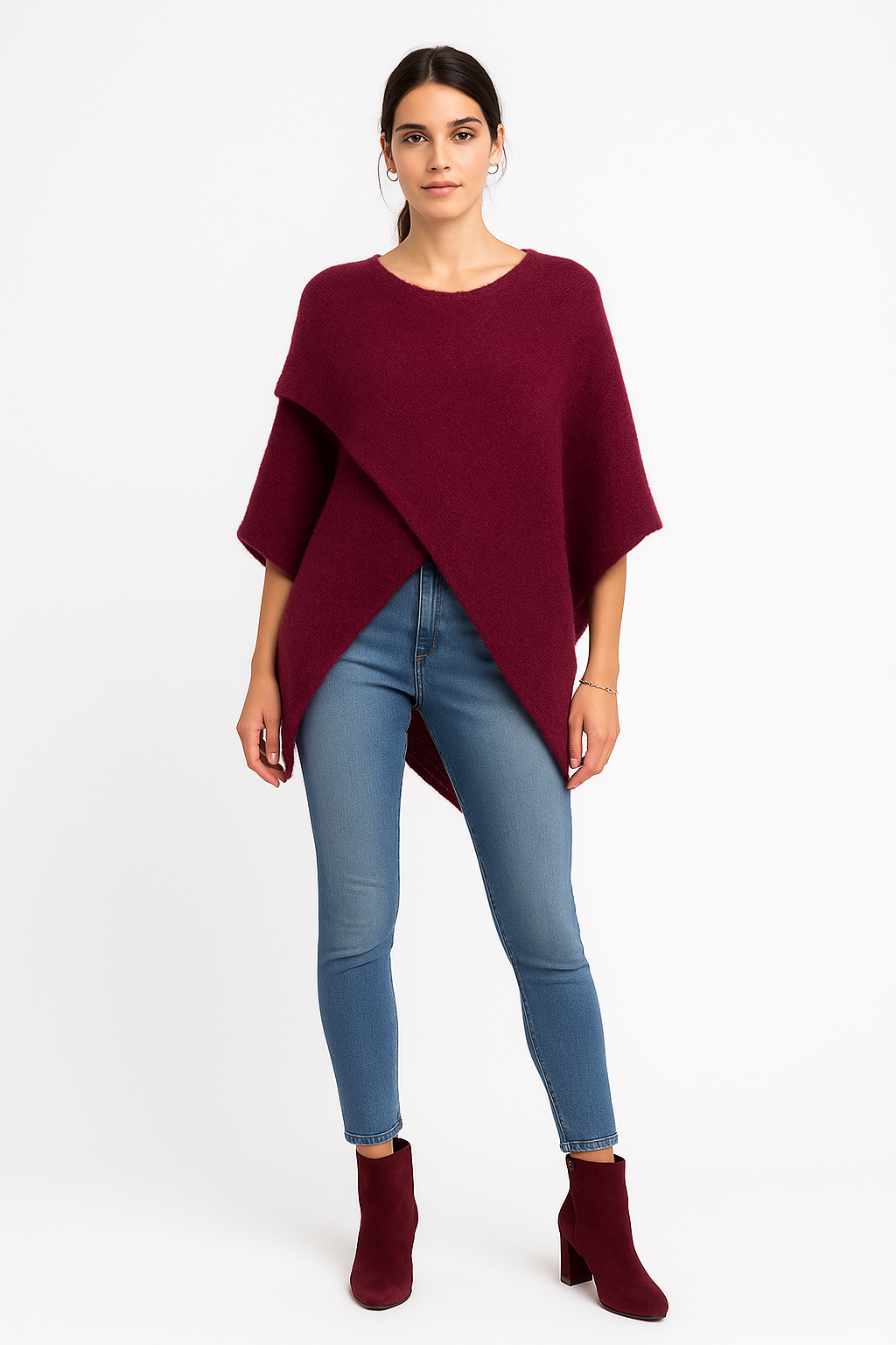 Relaxed fit , wide sleeves Jumper with cross-over front hem