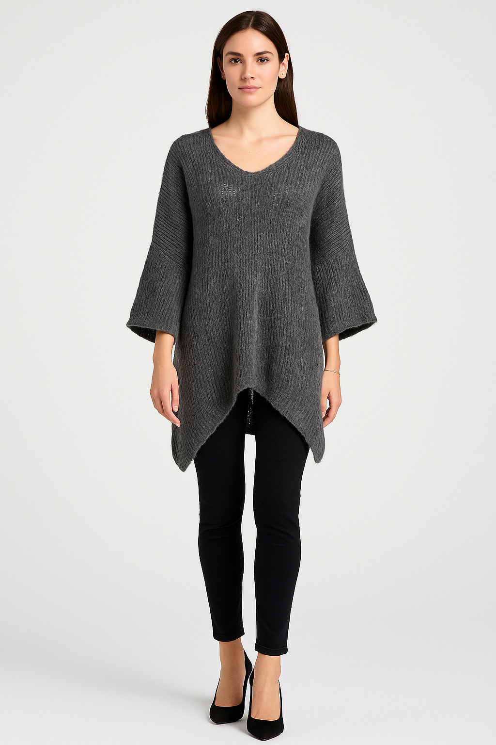 V-Neck, Lana Wool, Viscose & Acrylic Knitted, Oversized Jumper