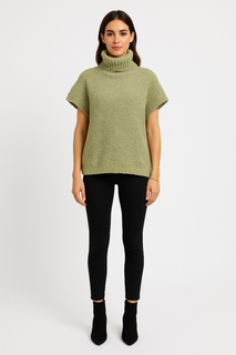 Soft boucle knit Jumper with a relaxed cut and rolled turtleneck