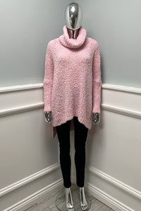 Oversized, Relaxed fit , Long Sleeves Jumper with high, rolled turtleneck collar