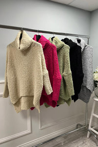 Oversized, Relaxed fit , Long Sleeves Jumper with high, rolled turtleneck collar