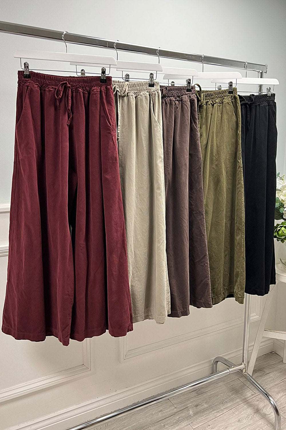 Elasticated Waist, Drawstring Detailed, Two Pocket Wide Leg Corduroy Trouser
