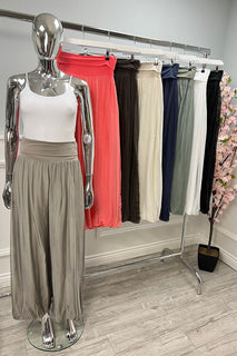 Elasticated Waist, Wide Leg Silk Trouser