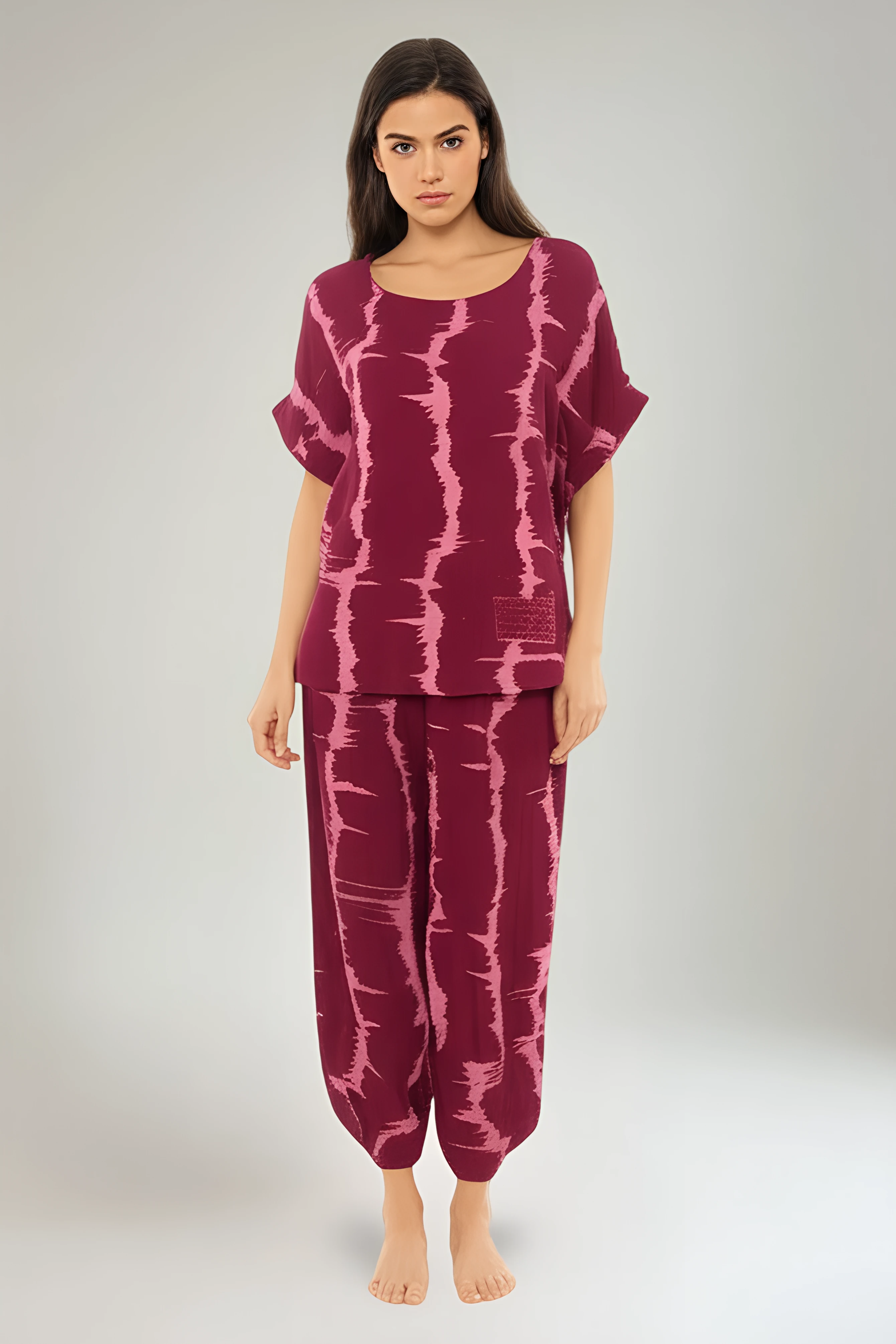 Round Neck, Elasticated Waist, Cheesecloth Two Pocket Two Piece Harem Set.