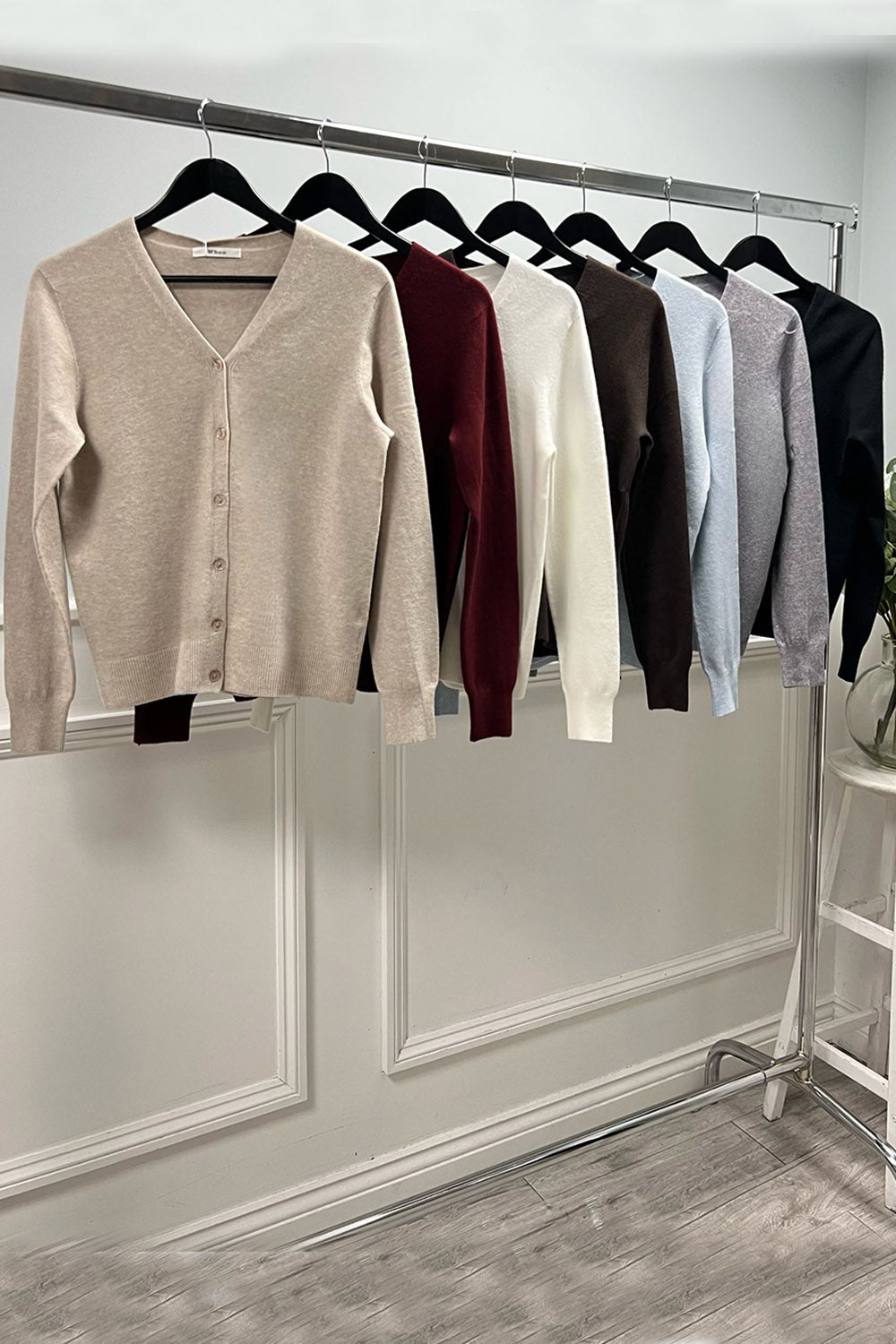 Super Soft, V-Neck, Button Through, 5% Wool, Viscose & Acrylic Knitted Cardigan