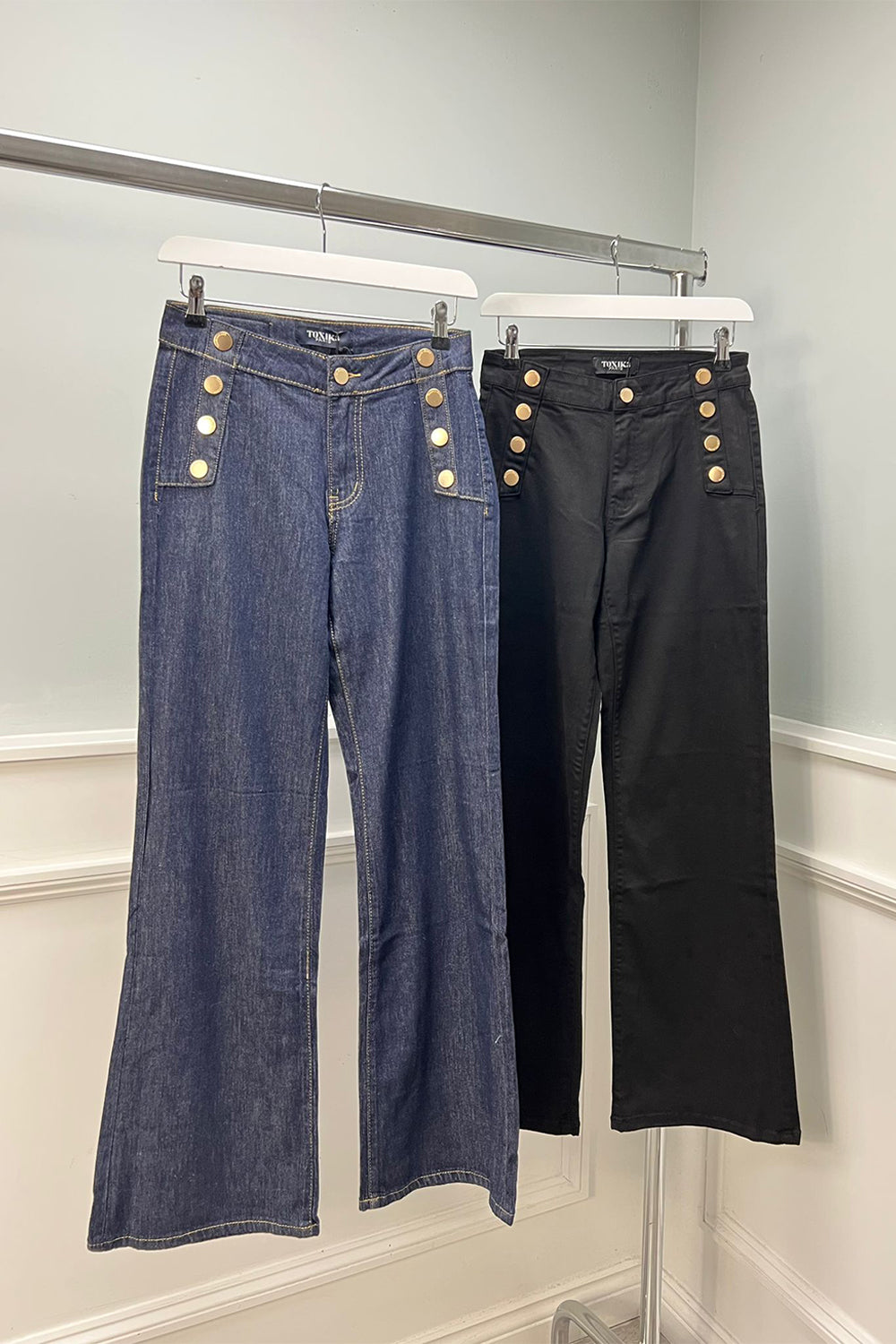 Golden Button Detailed, Wide Leg Stretchy Denim Jeans