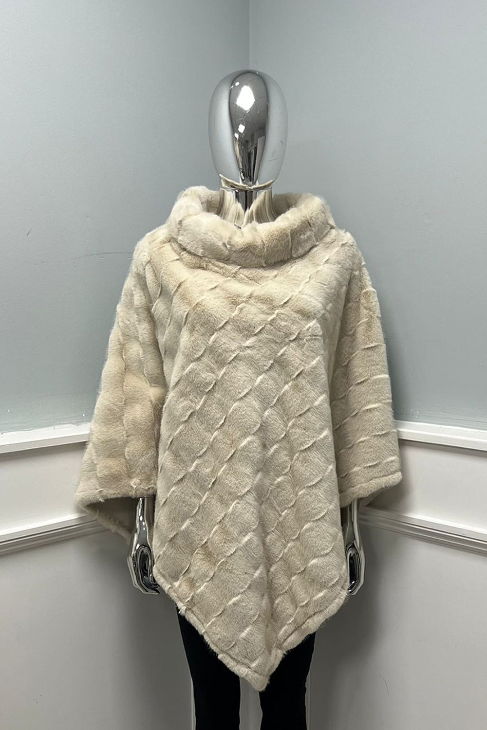 High cowl neck , faux fur cape