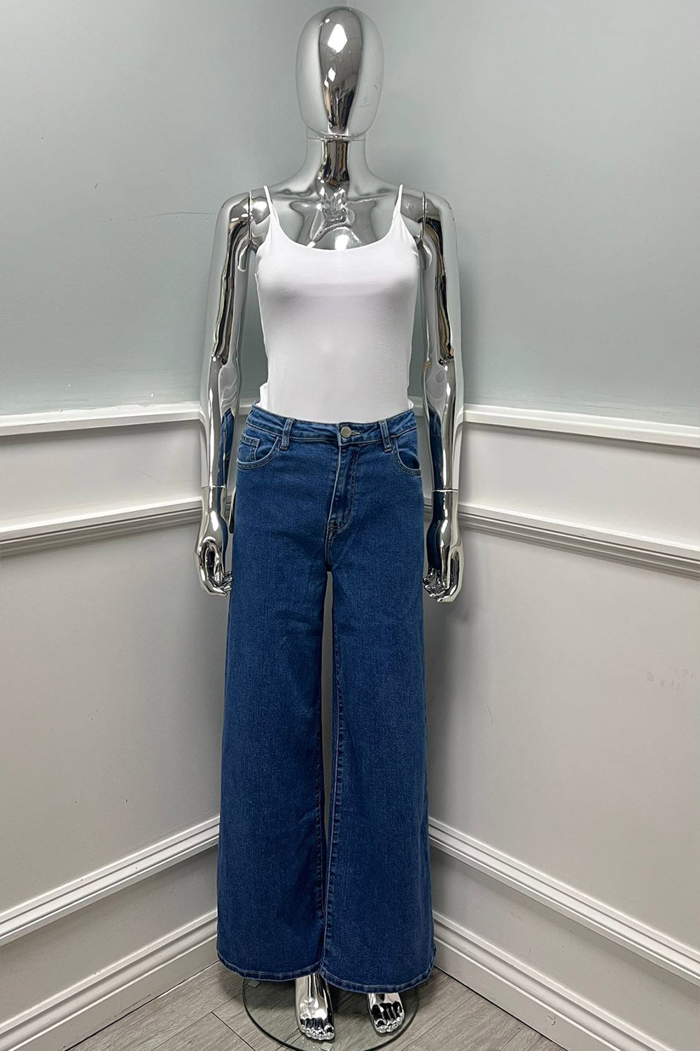Wide-Leg Jeans with Fluid Silhouette