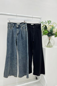 ‘Laulia’ Adjustable Button Hem Detailed, Stretchy Denim Jeans