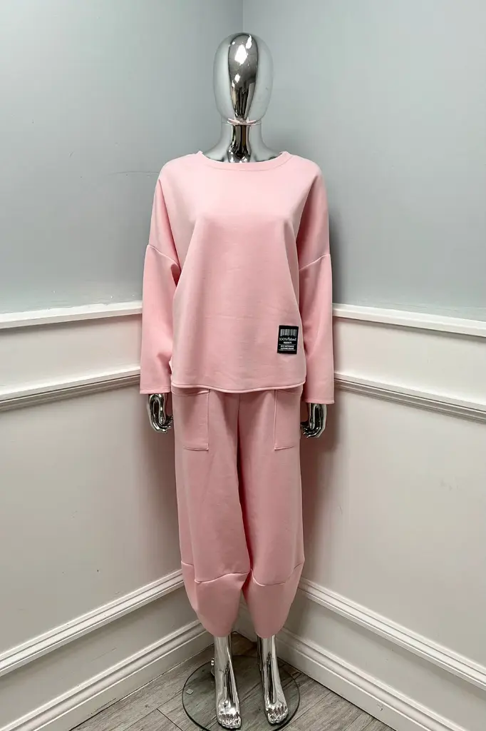 07067 04269SCUBA.webp