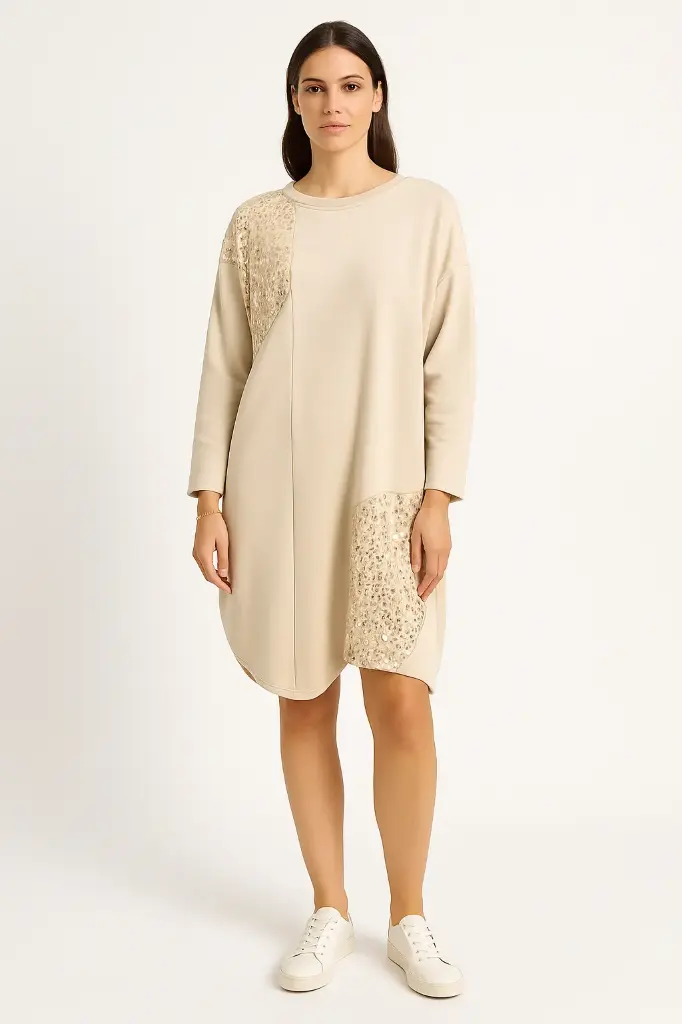 [07420] Round Neck, Sequin Detailed, Two Pocket Oversized Top. (Black)