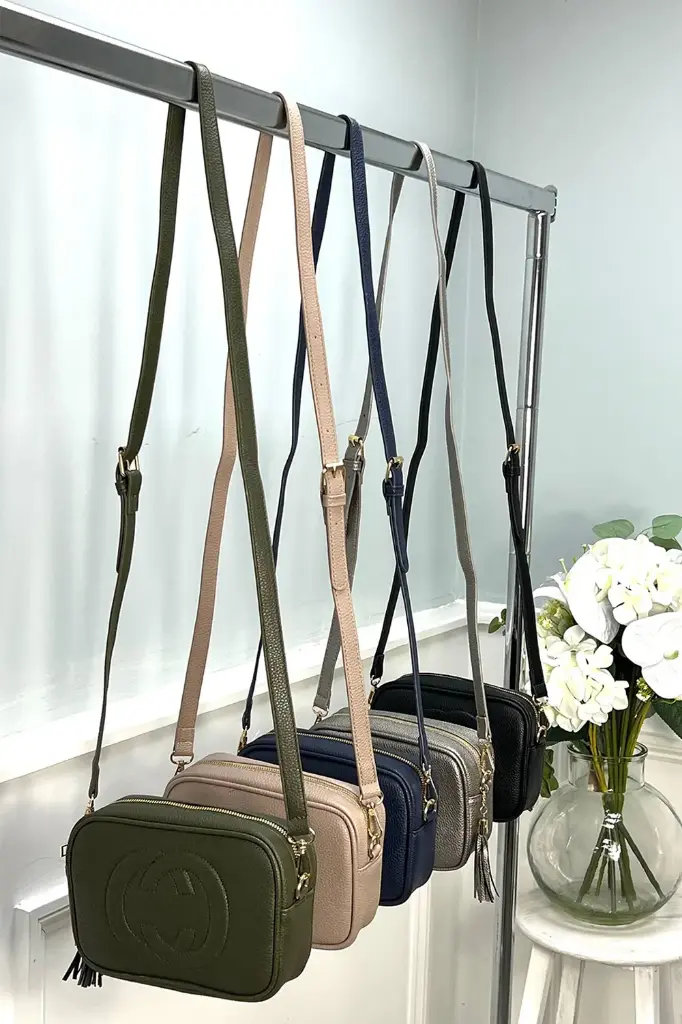 [0835] 0835 (Silver)