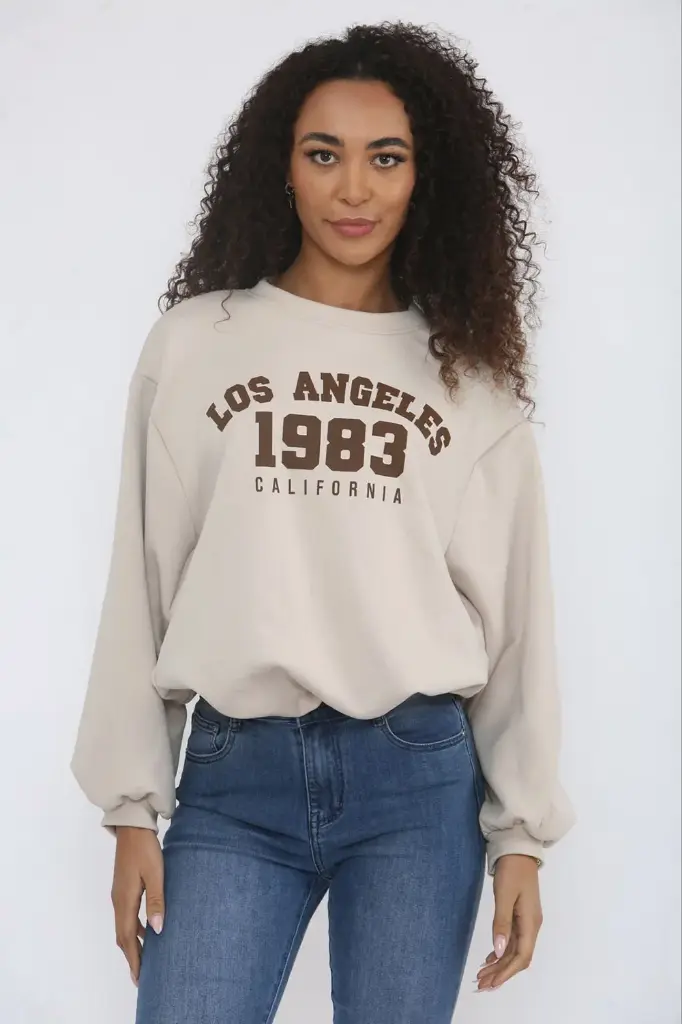 Crew neck , Long sleeves Oversized Jumper with  BOLD lettering -25268 (Black)